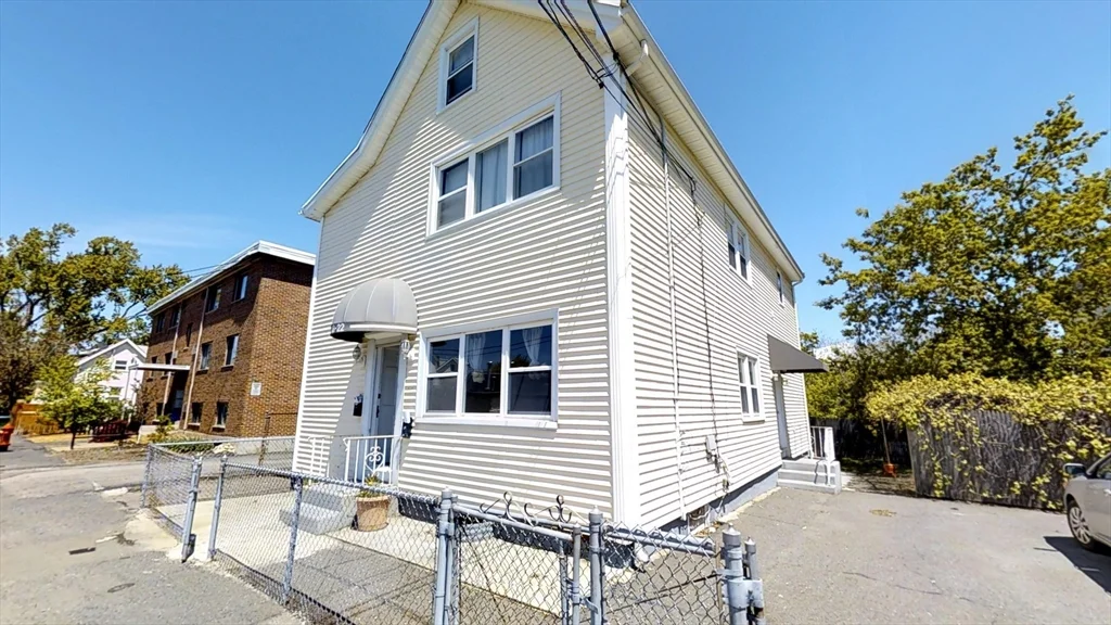 2 bed, 1 bath apartment for rent at 18 Murdock Unit 1, Ball Square — photo 9 of 10