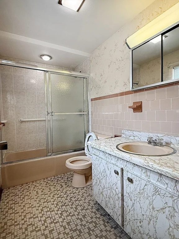 2 bed, 1 bath apartment for rent at 18 N Payne St Unit 18, Quincy — photo 12 of 20