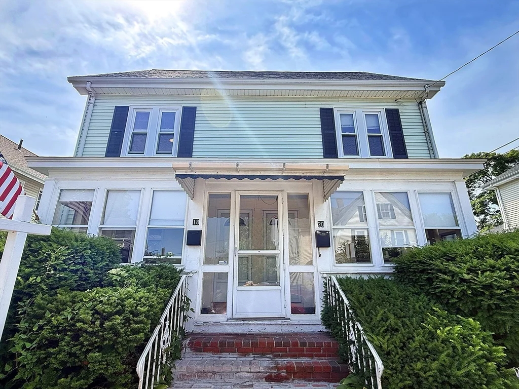 2 bed, 1 bath apartment for rent at 18 N Payne St Unit 18, Quincy — photo 1 of 20