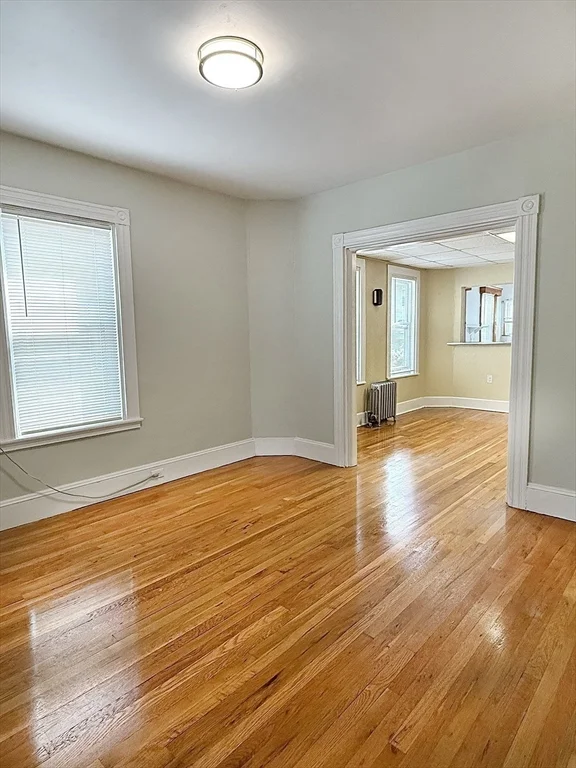 2 bed, 1 bath apartment for rent at 18 N Payne St Unit 18, Quincy — photo 3 of 20