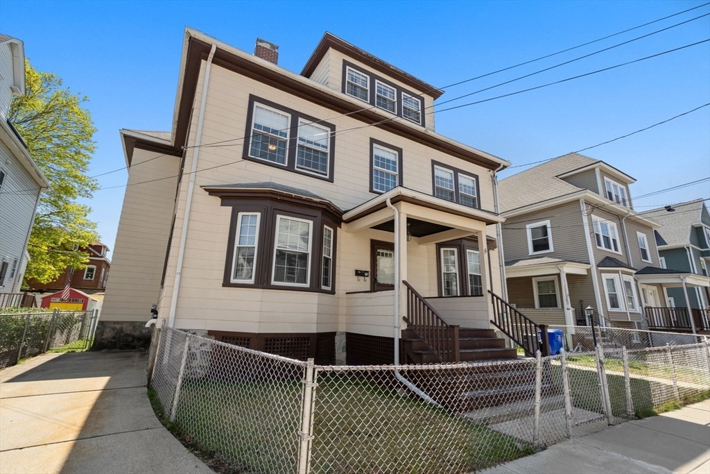 3 bed, 1 bath apartment for rent at 18 Newcastle Rd Unit 18, Brighton — photo 18 of 18