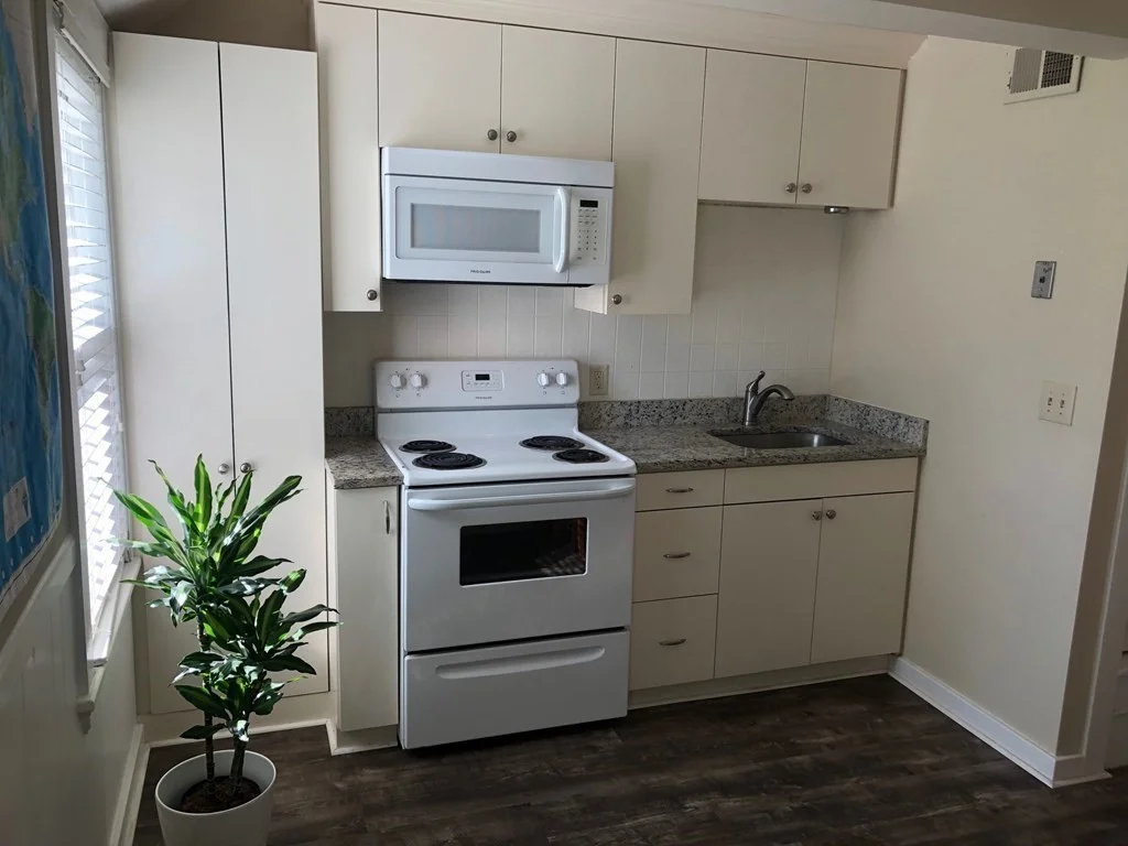 1 bed, 1 bath apartment for rent at 18 North Rd Unit 2E, Bedford — photo 11 of 20