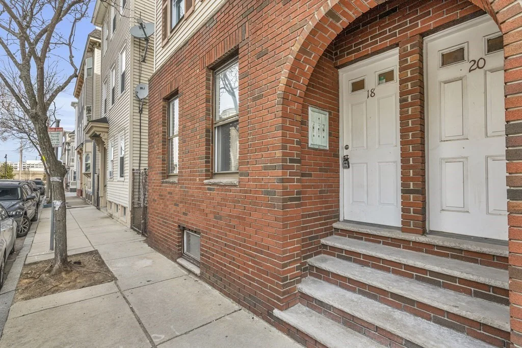 2 bed, 1 bath apartment for rent at 18 O St Unit 1, South Boston — photo 11 of 11