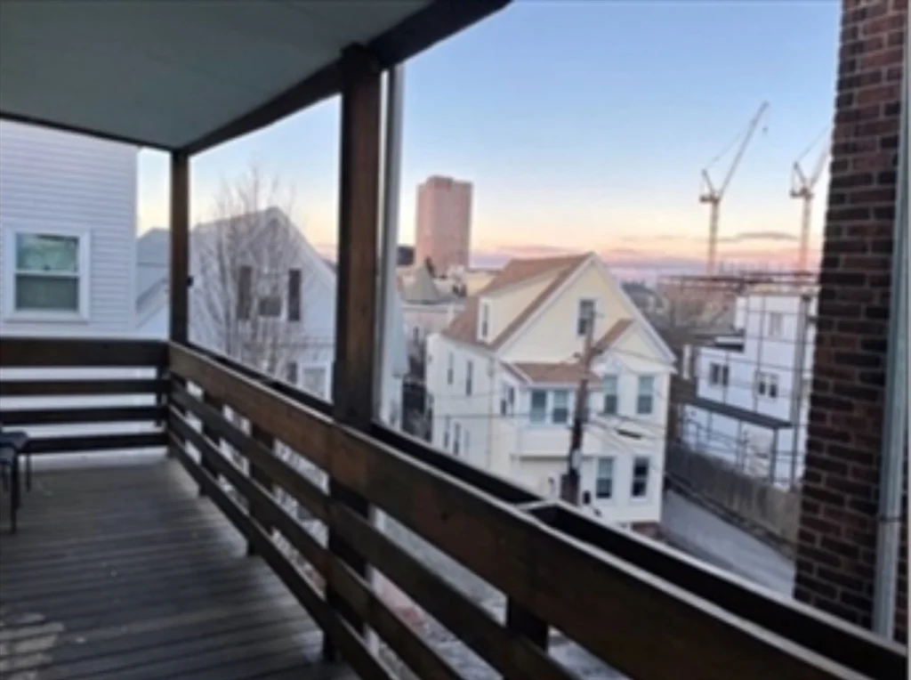 2 bed, 1 bath apartment for rent at 18 Oakland St Unit 3, Wellington-Harrington — photo 10 of 10
