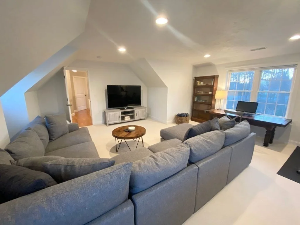 3 bed, 2 bath apartment for rent at 18 Old Merrill, Amesbury — photo 19 of 23