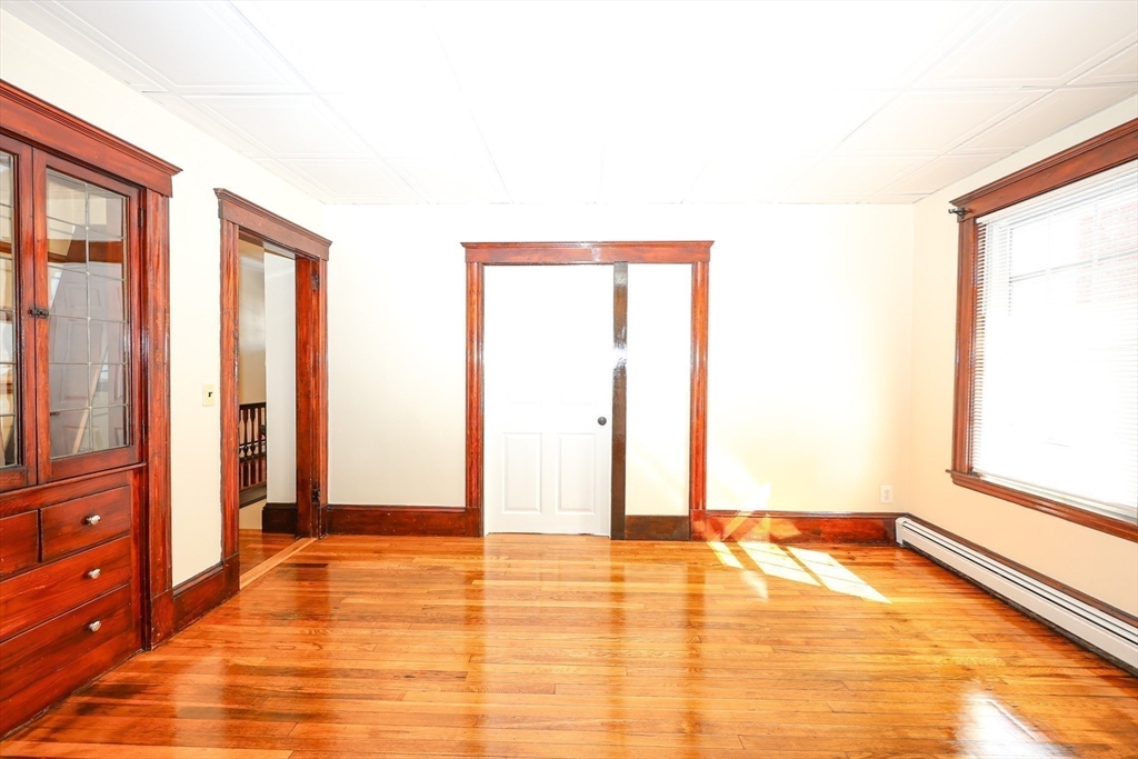 4 bed, 1 bath apartment for rent at 18 Pacific St Unit 4, Rockland — photo 15 of 31