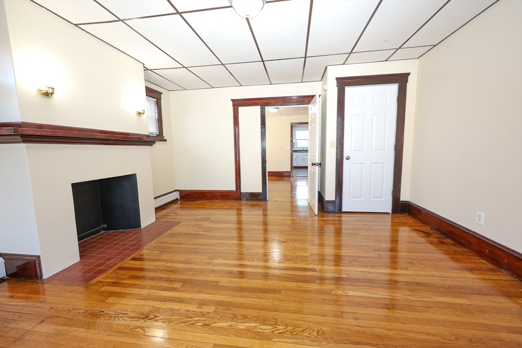 4 bed, 1 bath apartment for rent at 18 Pacific St Unit 4, Rockland — photo 24 of 31