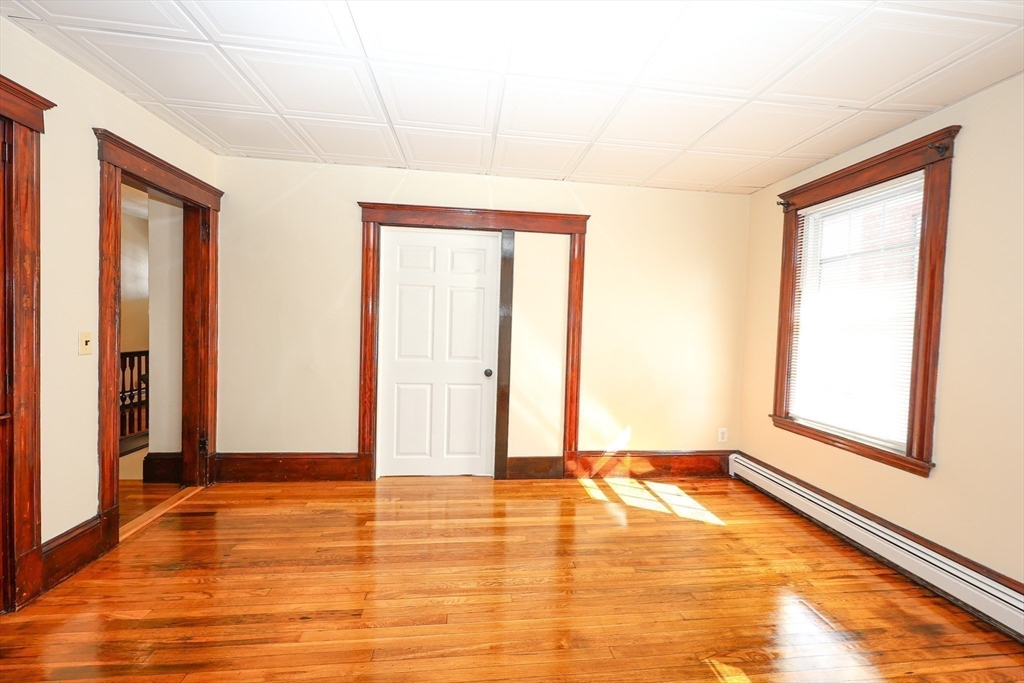 4 bed, 1 bath apartment for rent at 18 Pacific St Unit 4, Rockland — photo 10 of 31