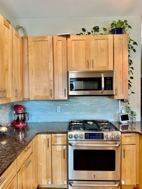 2 bed, 1 bath apartment for rent at 18 Park St Unit 3, Charlestown — photo 11 of 24