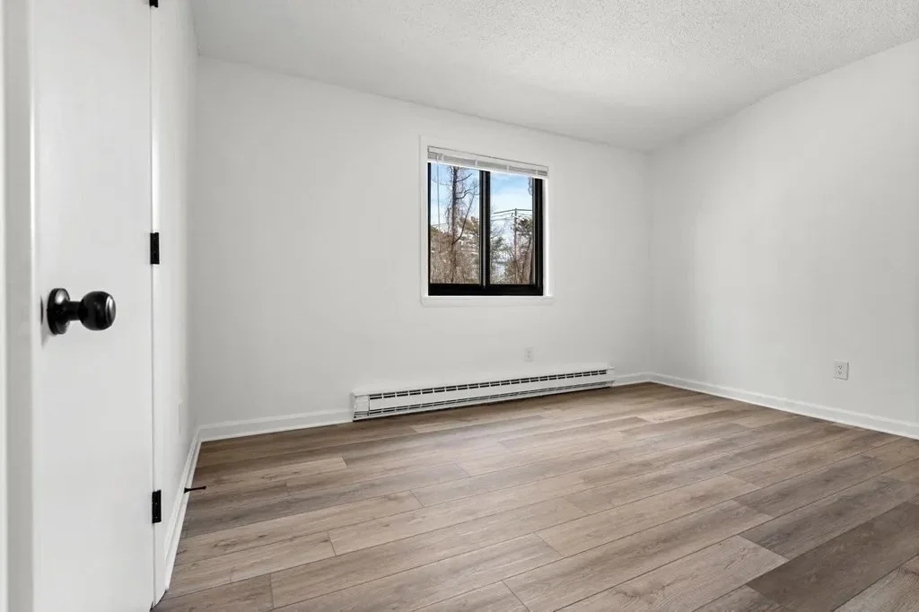 2 bed, 1 bath apartment for rent at 18 Pierce St Unit 3B, Foxboro — photo 11 of 21