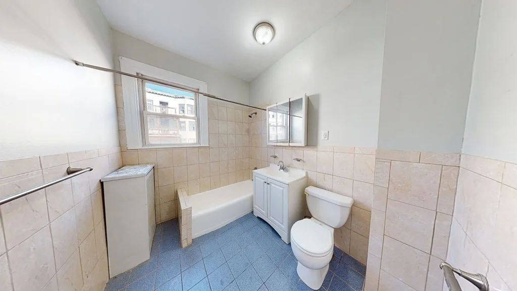 4 bed, 1 bath apartment for rent at 18 Pleasant St Unit 1, Dorchester — photo 30 of 36