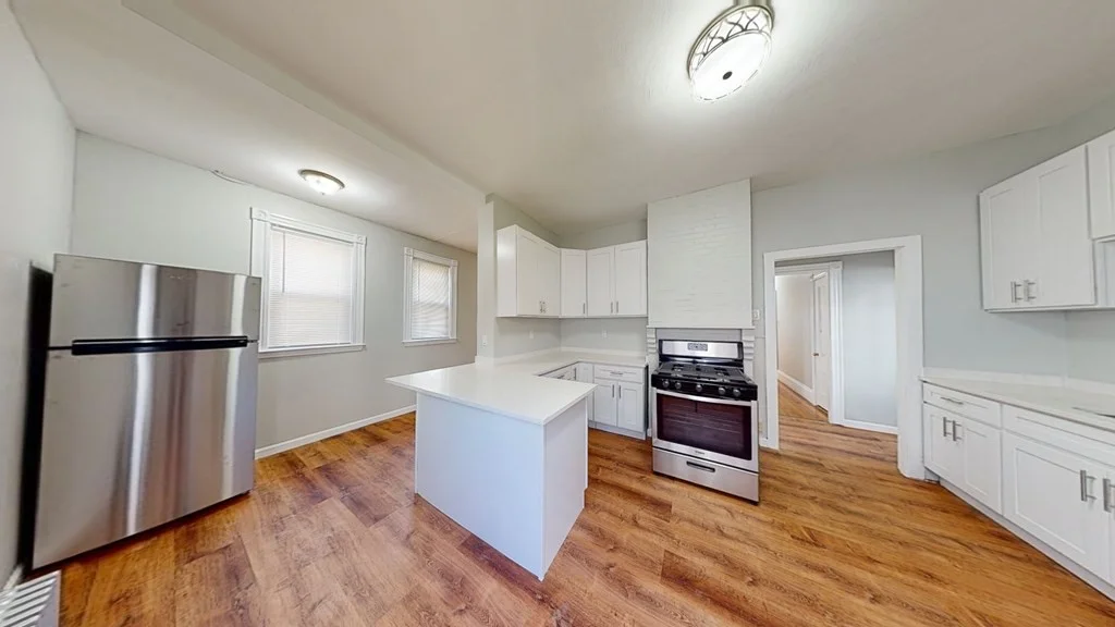 4 bed, 1 bath apartment for rent at 18 Pleasant St Unit 1, Dorchester
