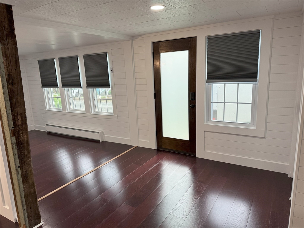 1 bed, 1 bath apartment for rent at 18 Pleasant St Unit 18, Orange — photo 8 of 14