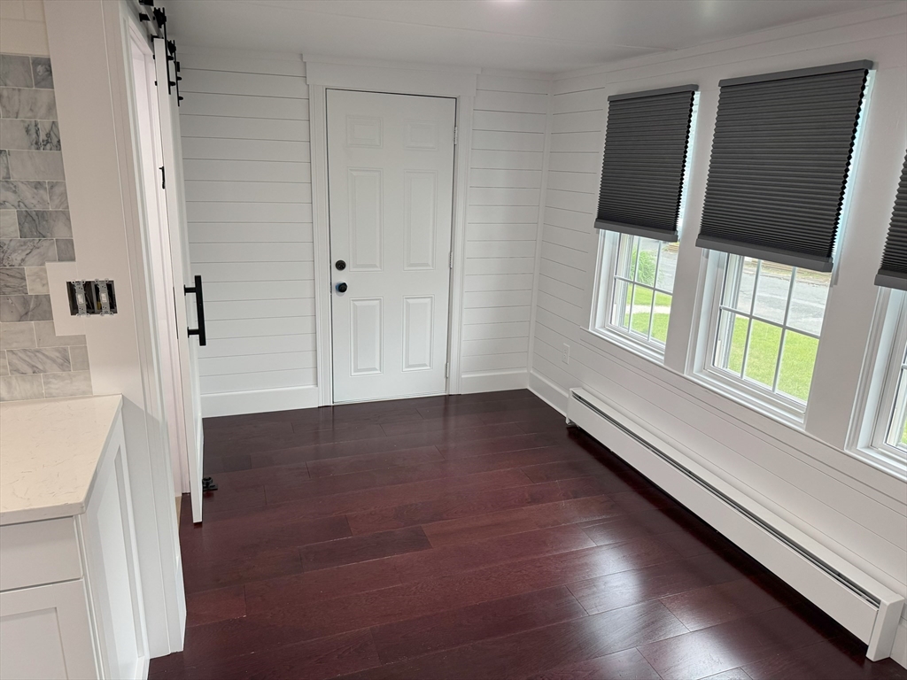 1 bed, 1 bath apartment for rent at 18 Pleasant St Unit 18, Orange — photo 9 of 14