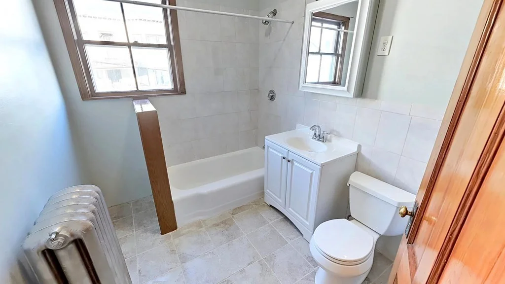 4 bed, 1 bath apartment for rent at 18 Pleasant St Unit 2, Dorchester — photo 5 of 13