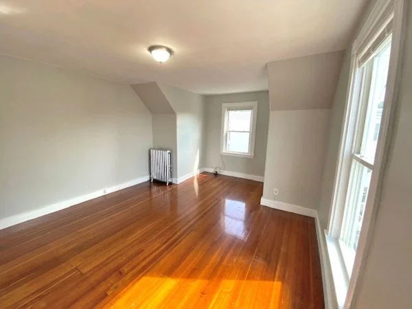2 bed, 1 bath apartment for rent at 18 Pleasant St Unit 3, Dorchester — photo 5 of 18