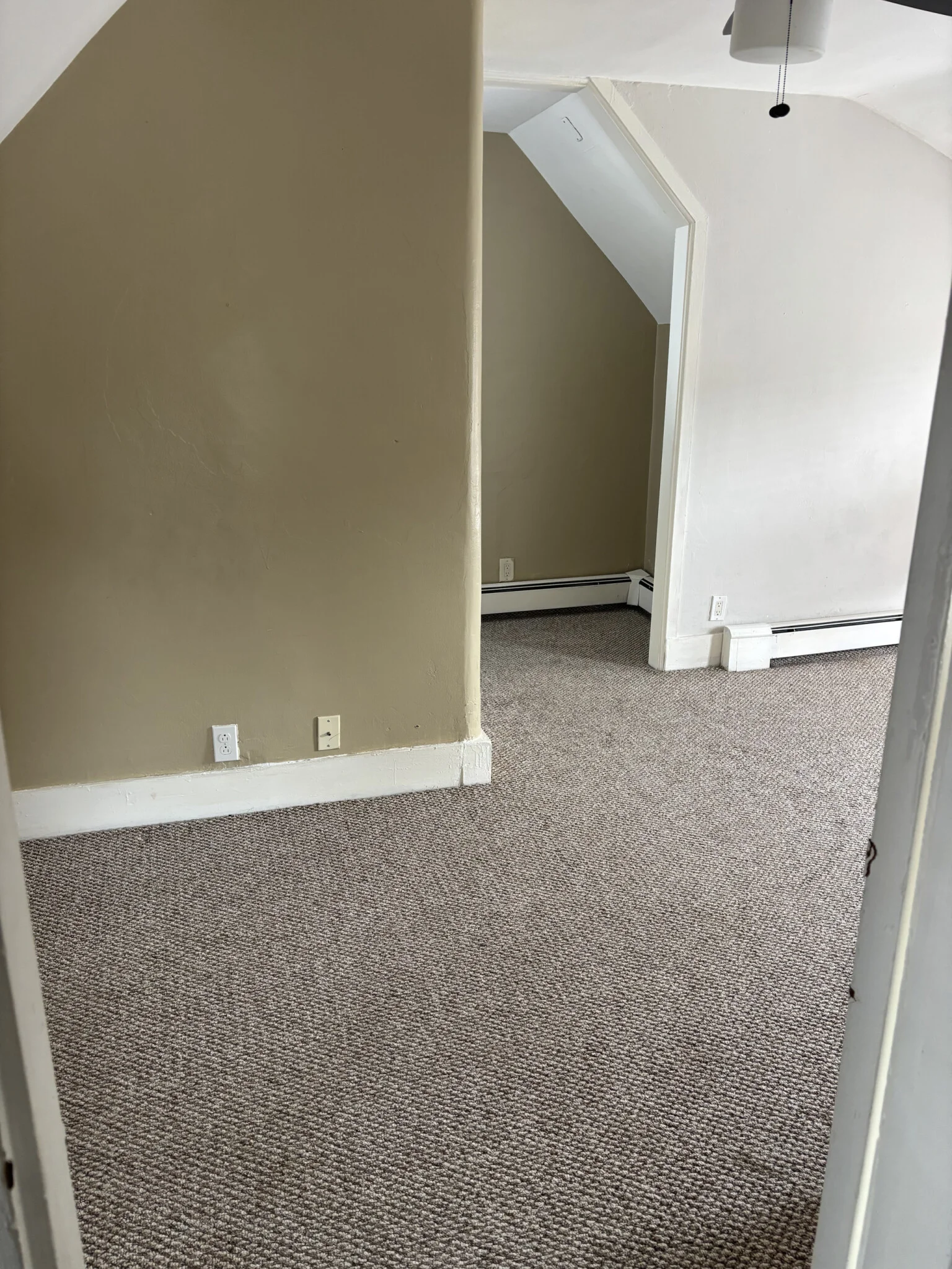 4 bed, 1.5 bath apartment for rent at 18 Plimpton Ave Unit 2, Norwood — photo 36 of 67