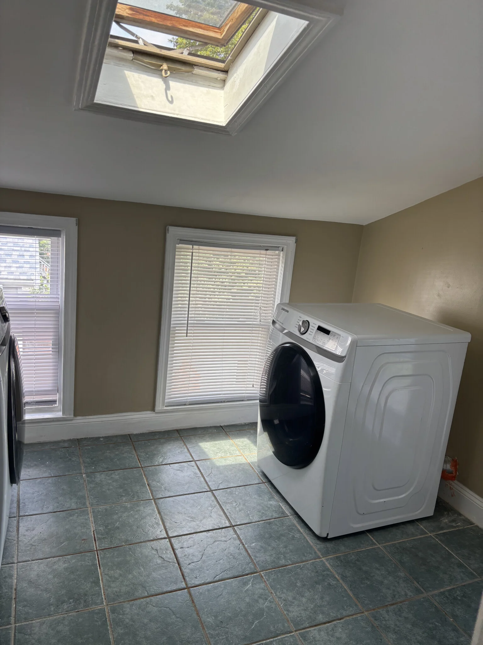4 bed, 1.5 bath apartment for rent at 18 Plimpton Ave Unit 2, Norwood — photo 63 of 67