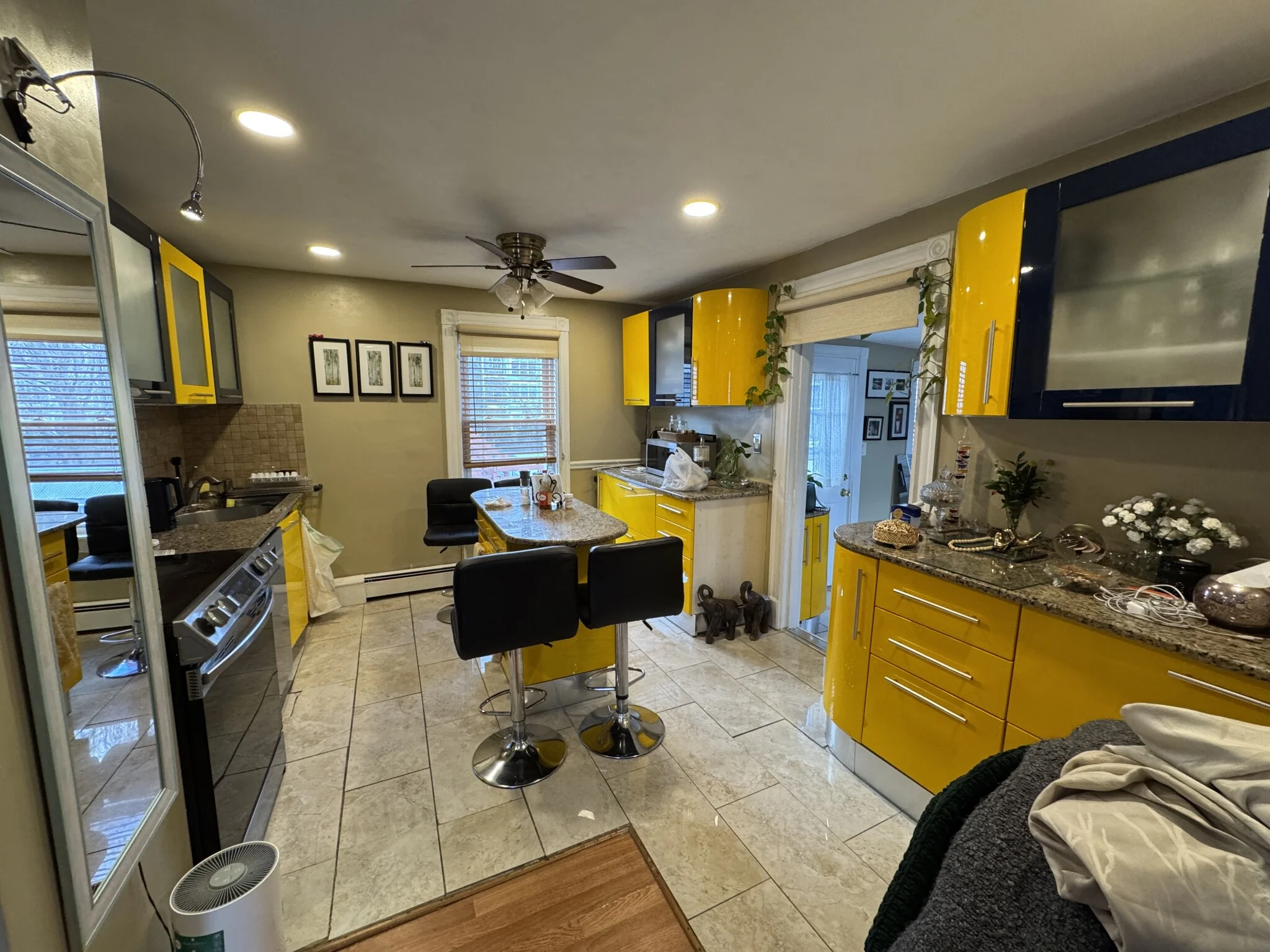 4 bed, 1.5 bath apartment for rent at 18 Plimpton Ave Unit 2, Norwood — photo 31 of 67