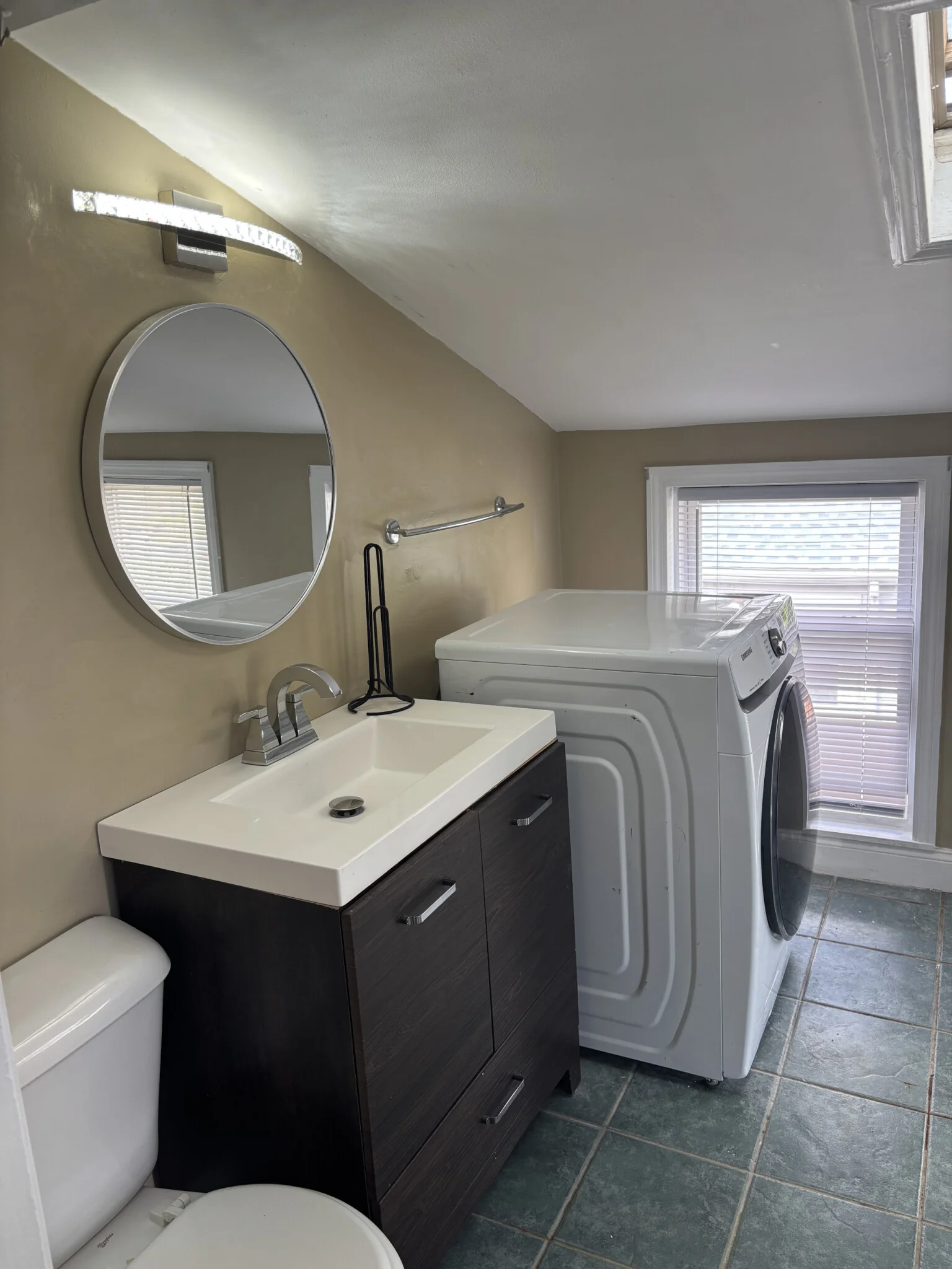4 bed, 1.5 bath apartment for rent at 18 Plimpton Ave Unit 2, Norwood — photo 62 of 67