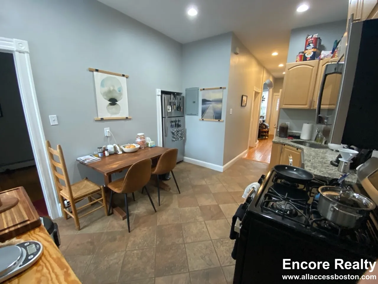 2 bed, 1 bath apartment for rent at 18 Portsmouth St Unit 0, Wellington-Harrington — photo 4 of 11