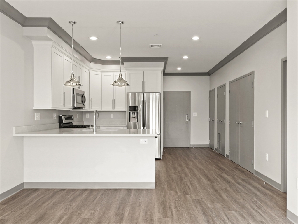 1 bed, 1 bath apartment for rent at 18 Preble St Unit 3, South Boston — photo 3 of 12
