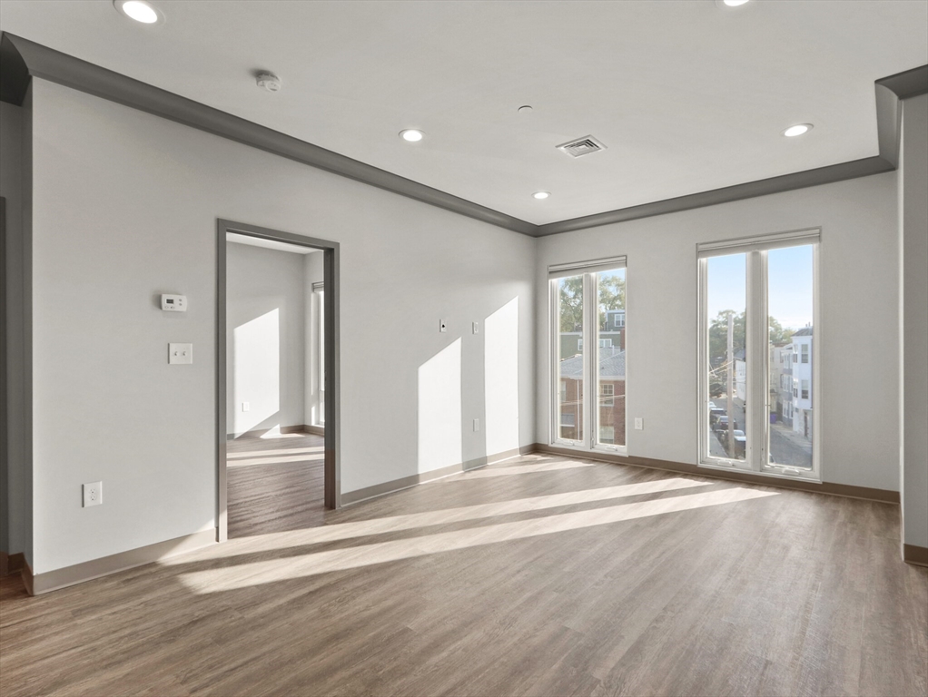 1 bed, 1 bath apartment for rent at 18 Preble St Unit 3, South Boston — photo 5 of 12