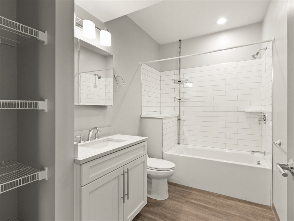 1 bed, 1 bath apartment for rent at 18 Preble St Unit 3, South Boston — photo 11 of 12