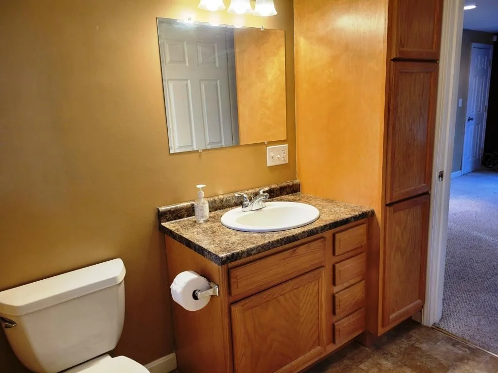 1 bed, 1 bath apartment for rent at 18 Providence St Unit 4, Millbury — photo 9 of 18