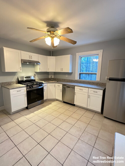 2 bed, 1 bath apartment for rent at 18 Quint Ave Unit 2, Allston — photo 2 of 14