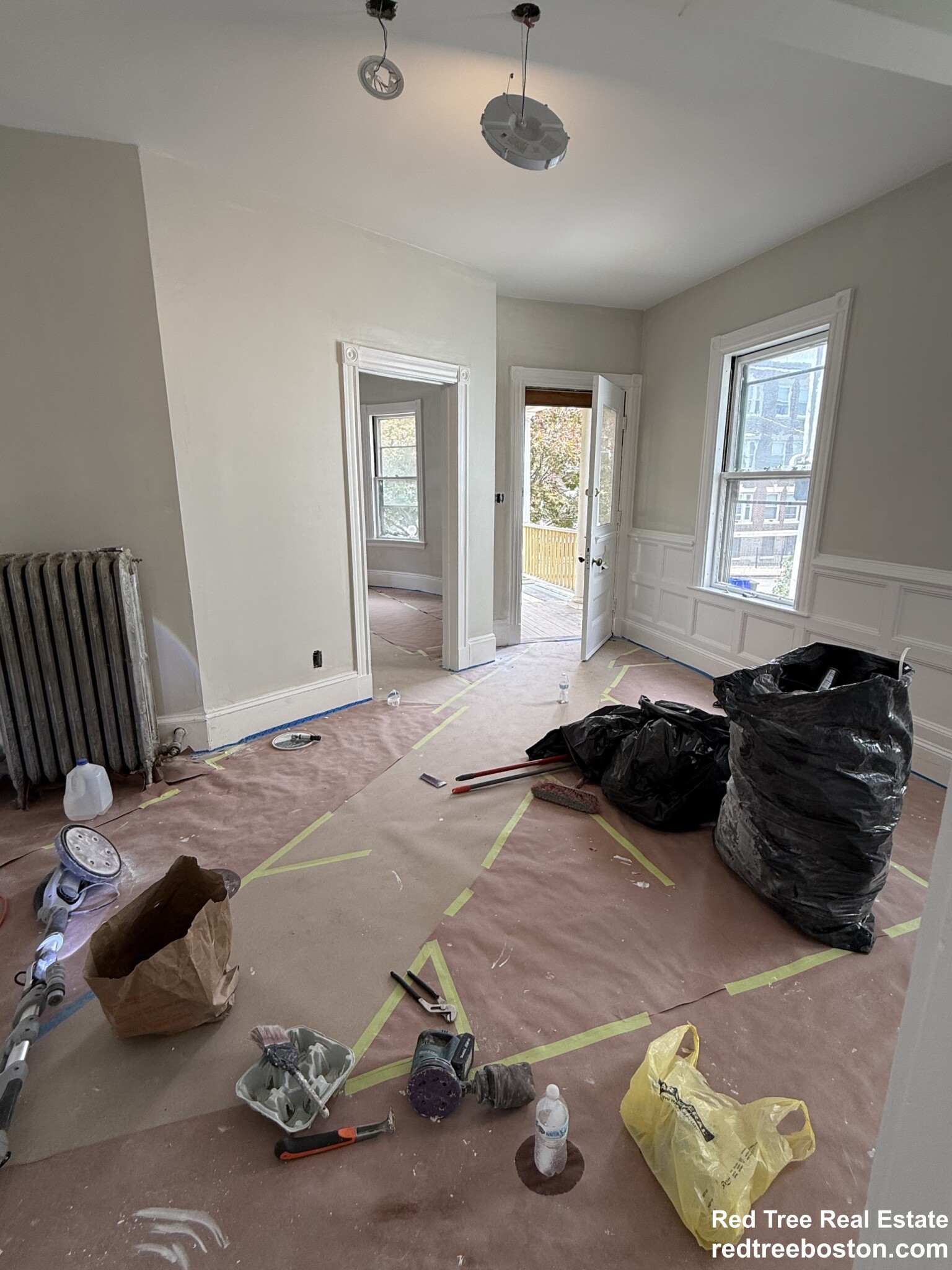 1 bed, 1 bath apartment for rent at 18 Quint Ave Unit 3, Allston — photo 3 of 11