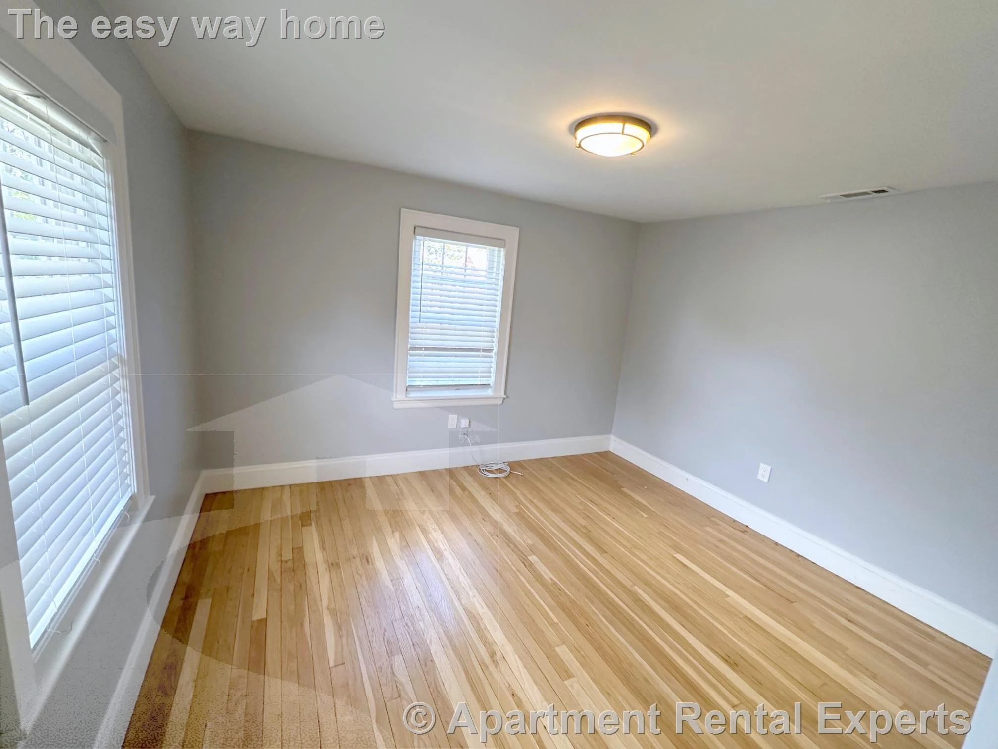 4 bed, 2 bath apartment for rent at 18 Radcliffe Rd, Arlington Center — photo 22 of 37