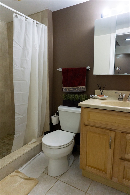 3 bed, 2 bath apartment for rent at 18 Ranelegh Rd Unit 1, Brighton — photo 14 of 14