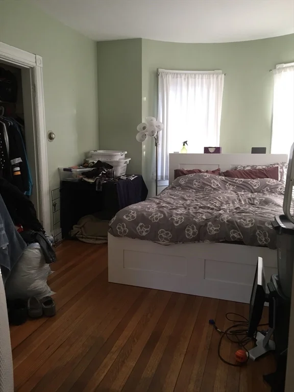 1 bed, 1 bath apartment for rent at 18 Reed Ave Unit 1-1, Everett — photo 6 of 7