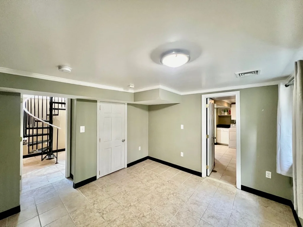 3 bed, 3 bath apartment for rent at 18 Rice St Unit 1, North Cambridge — photo 12 of 18