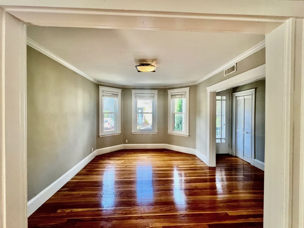 3 bed, 3 bath apartment for rent at 18 Rice St Unit 1, North Cambridge — photo 5 of 18