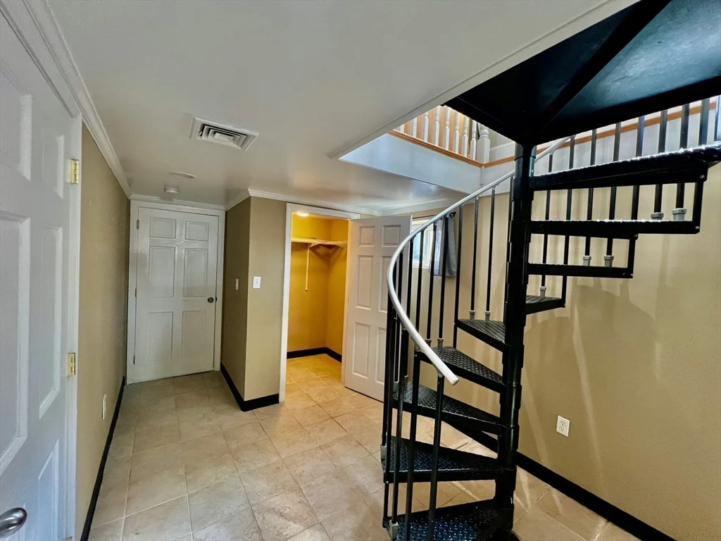 3 bed, 3 bath apartment for rent at 18 Rice St Unit 1, North Cambridge — photo 14 of 18