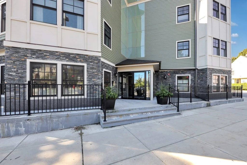 2 bed, 2 bath apartment for rent at 18 Robert Unit 4, Roslindale — photo 12 of 13