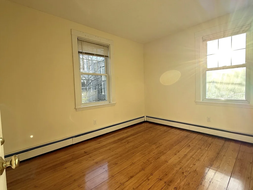2 bed, 1 bath apartment for rent at 18 Roberts St Unit 1, Brookline — photo 8 of 10
