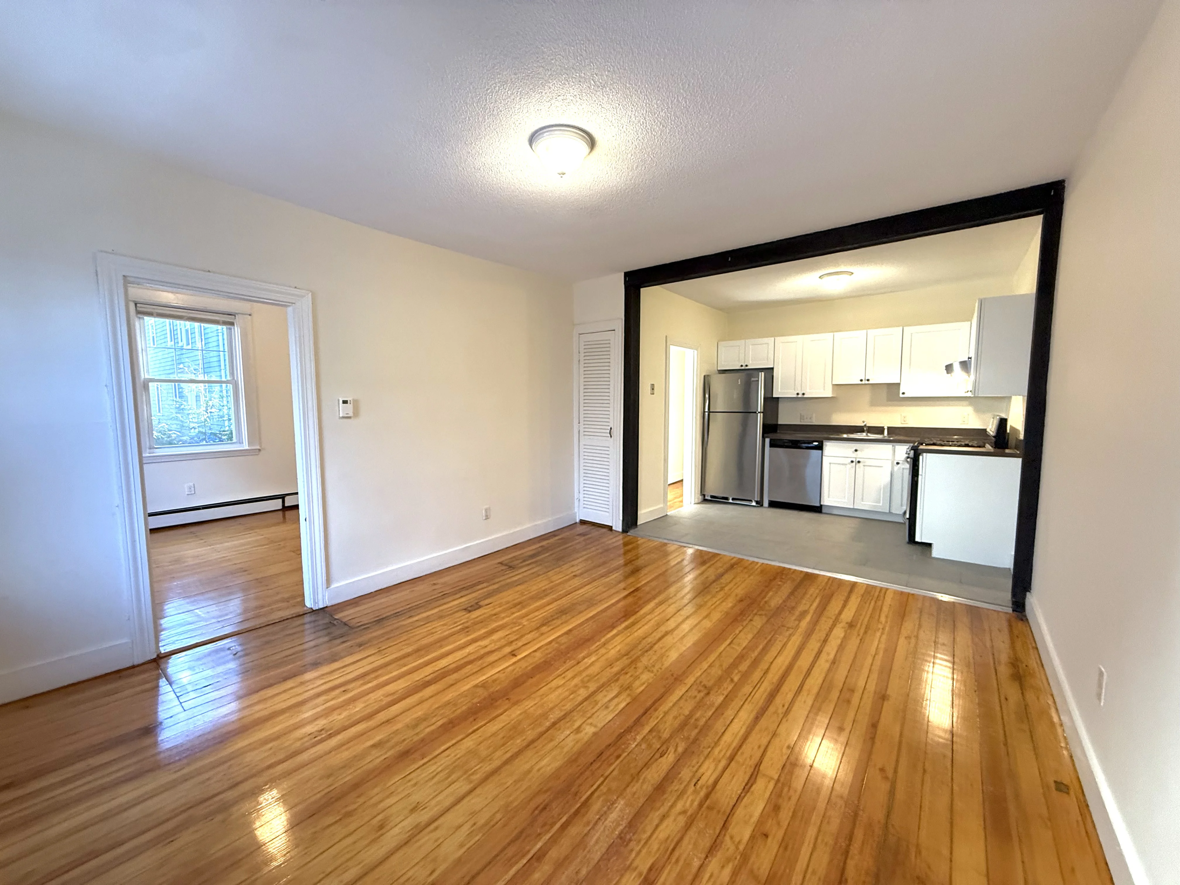 2 bed, 1 bath apartment for rent at 18 Roberts St Unit 1A, Brookline