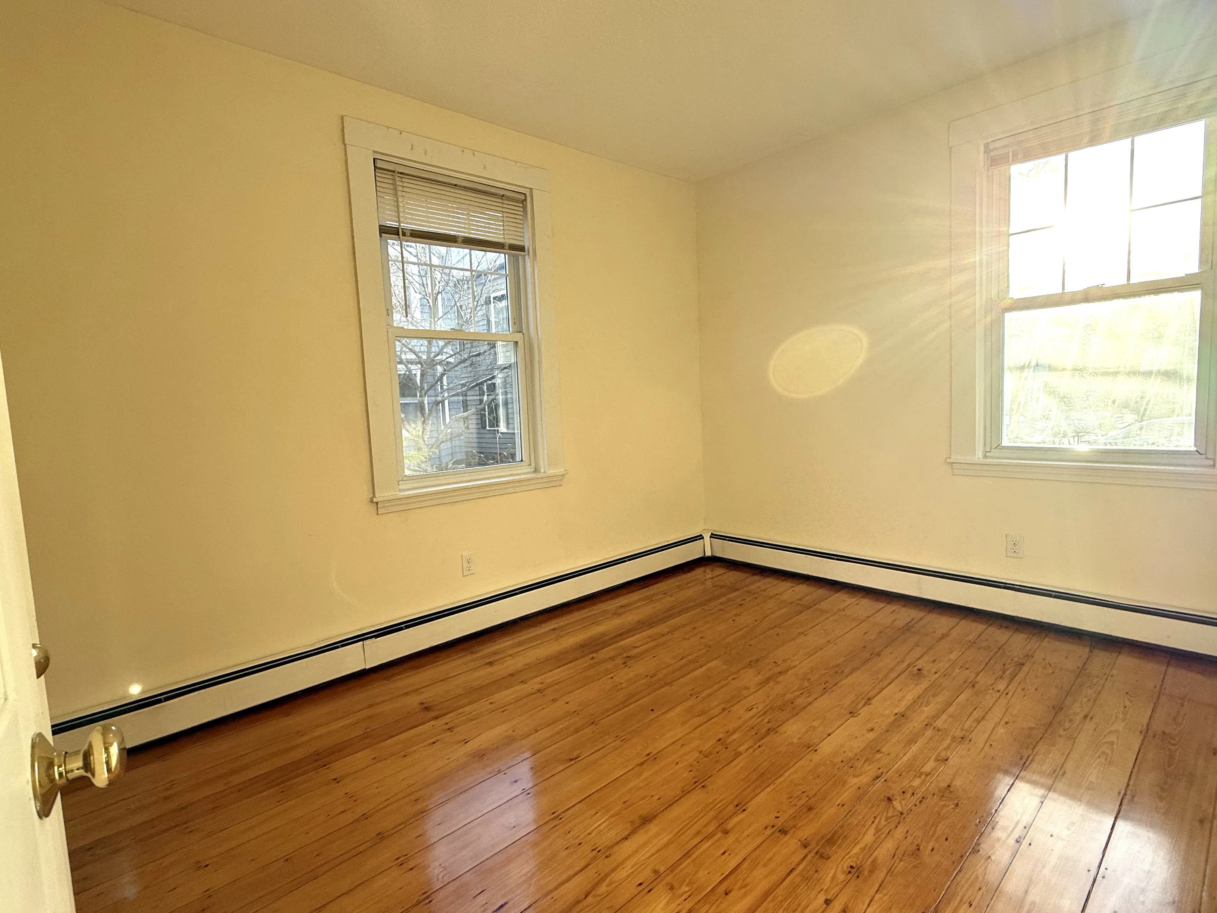 2 bed, 1 bath apartment for rent at 18 Roberts St Unit 1A, Brookline — photo 9 of 14