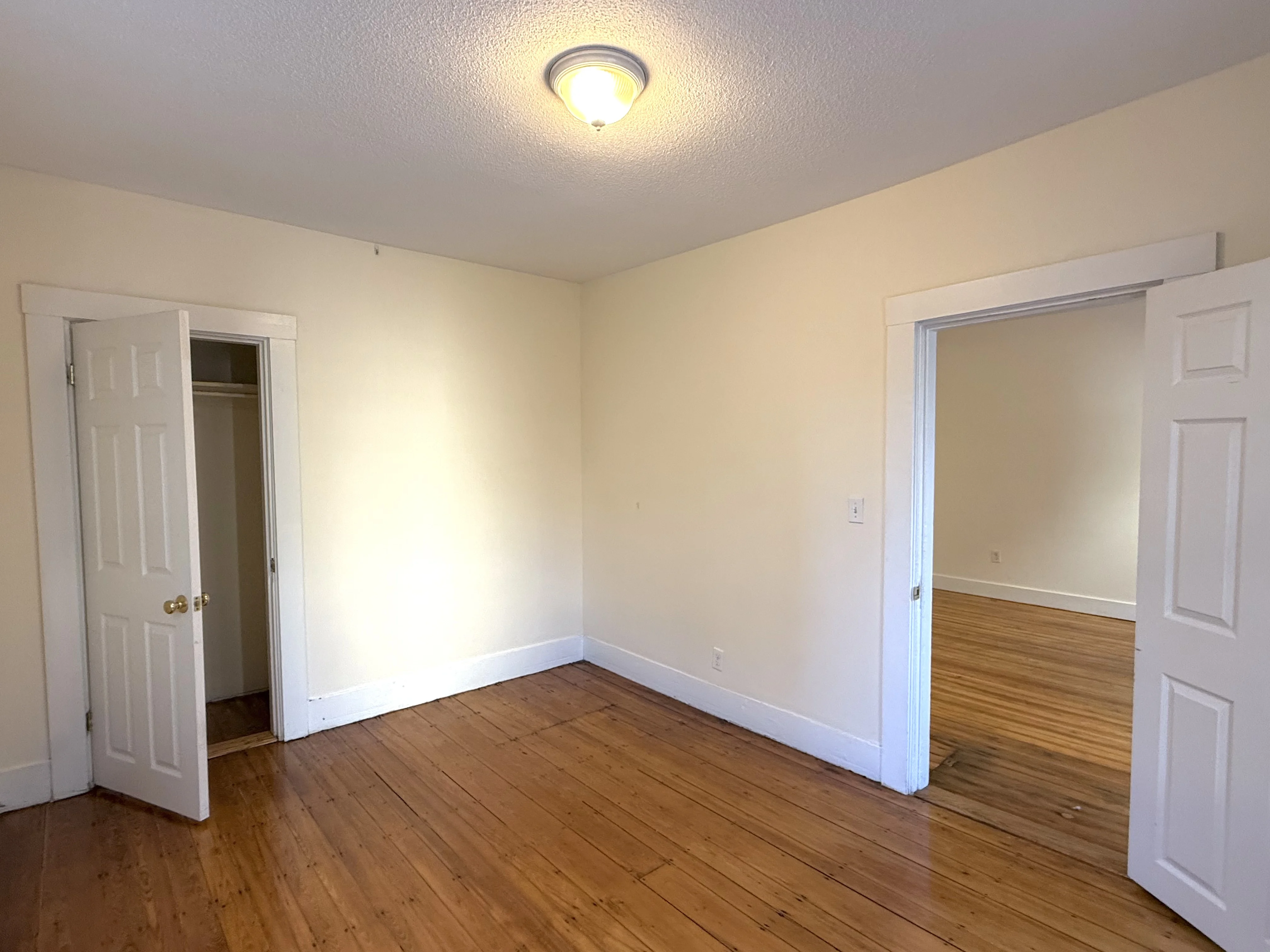 2 bed, 1 bath apartment for rent at 18 Roberts St Unit 1A, Brookline — photo 7 of 14