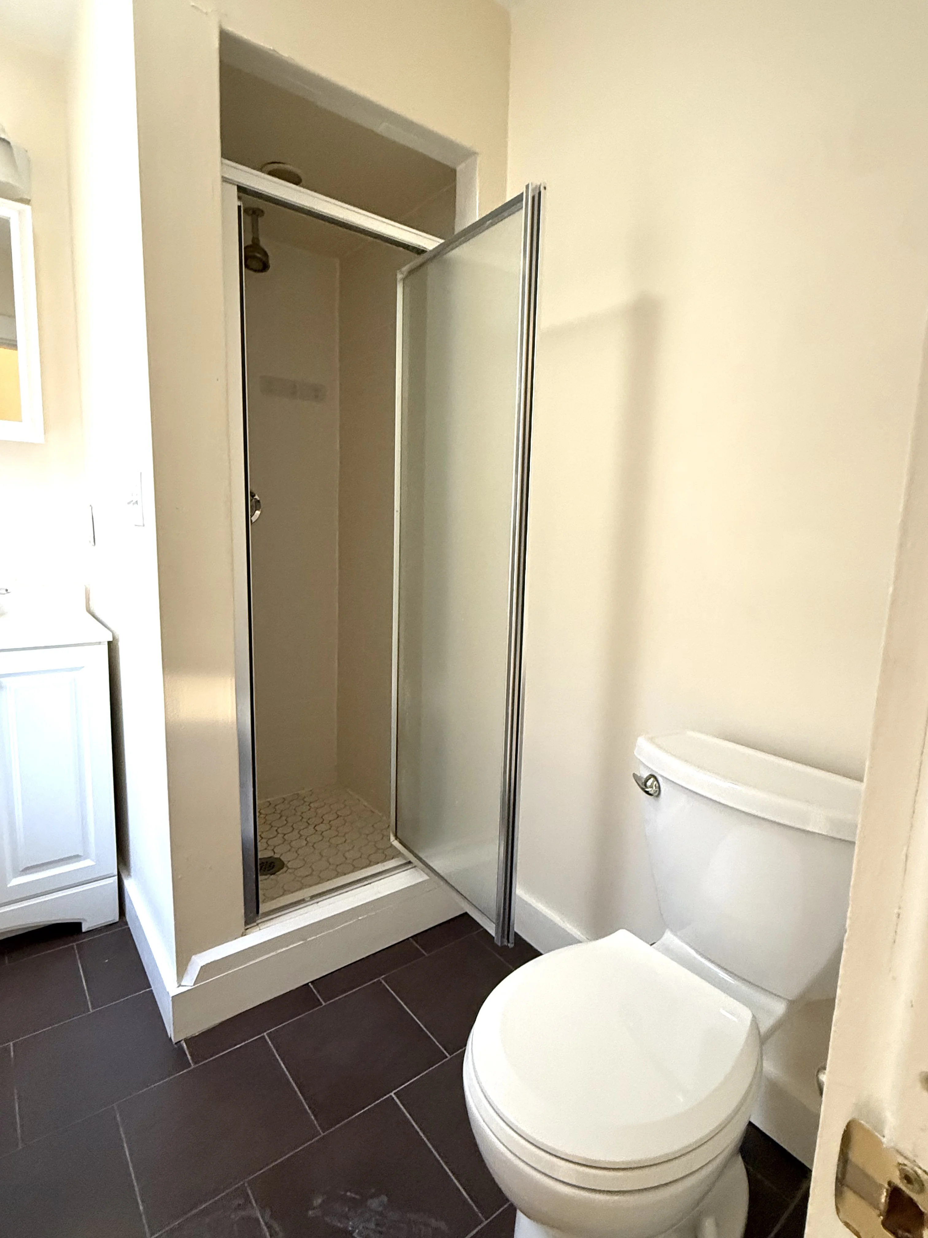 2 bed, 1 bath apartment for rent at 18 Roberts St Unit 1A, Brookline — photo 14 of 14