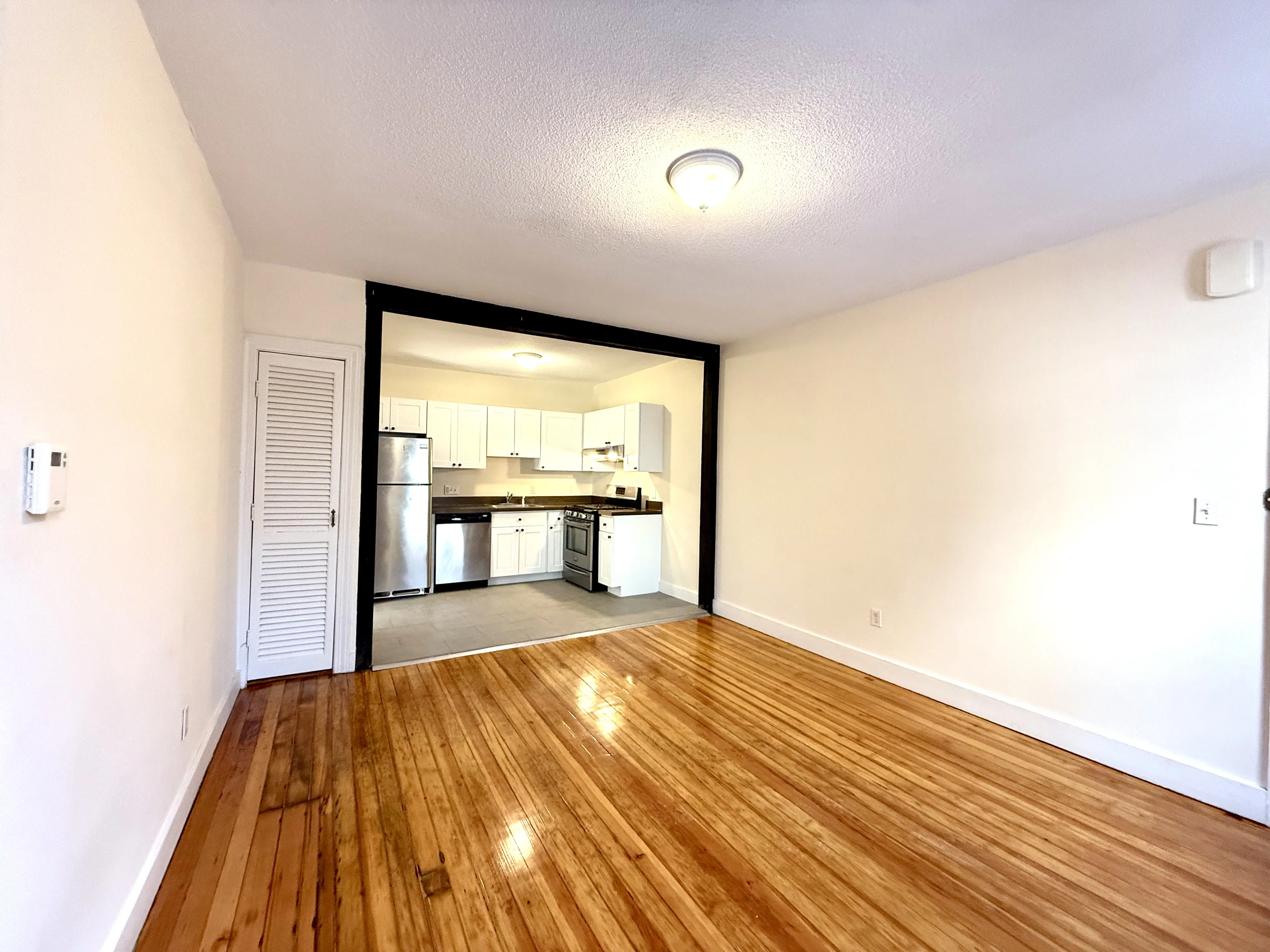 2 bed, 1 bath apartment for rent at 18 Roberts St Unit 1A, Brookline — photo 2 of 14
