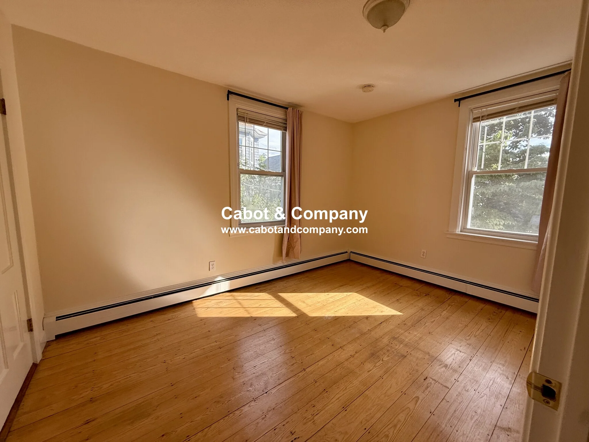 2 bed, 1 bath apartment for rent at 18 Roberts St Unit 3A, Brookline — photo 6 of 10