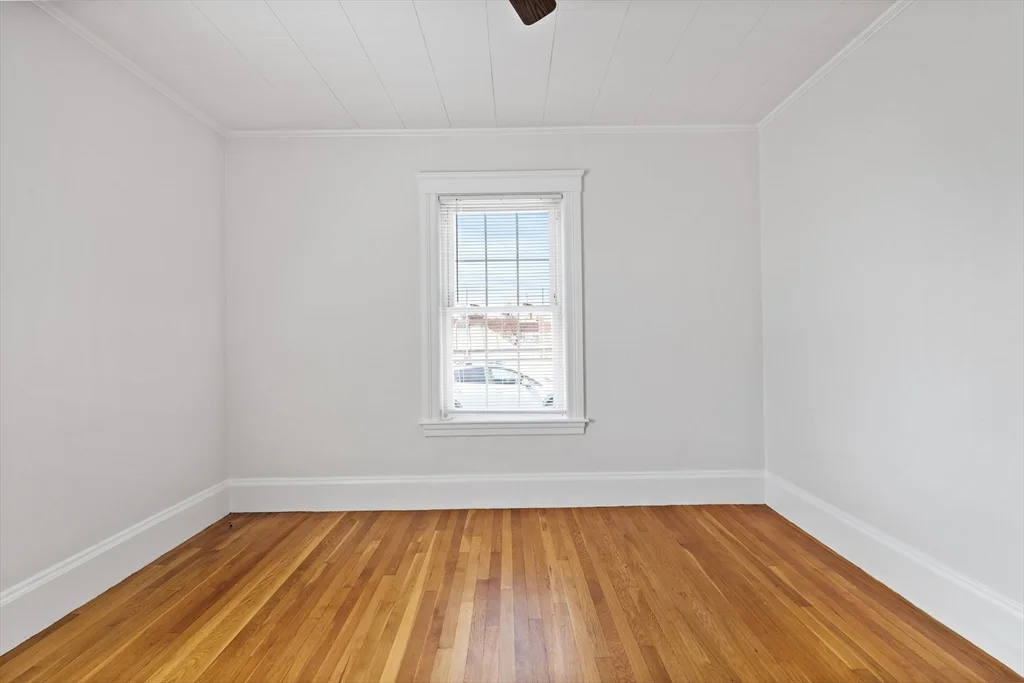 2 bed, 1 bath apartment for rent at 18 Ropes St Unit 1L, Salem — photo 8 of 24