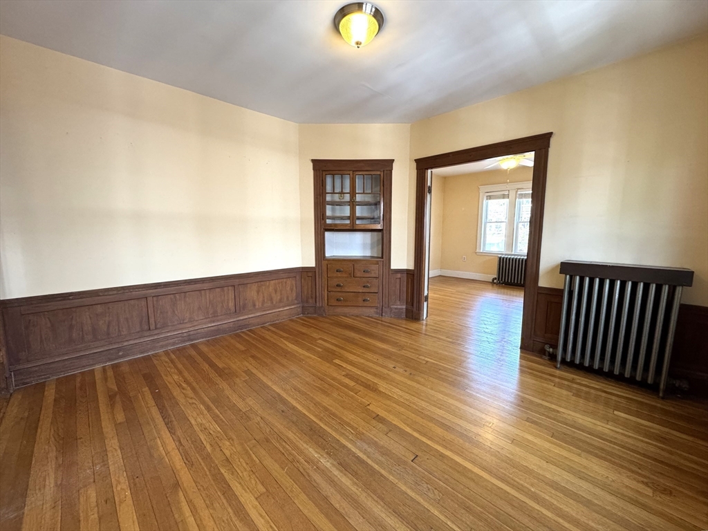 2 bed, 1 bath apartment for rent at 18 Saint Peter St Unit 3, Jamaica Plain — photo 6 of 18