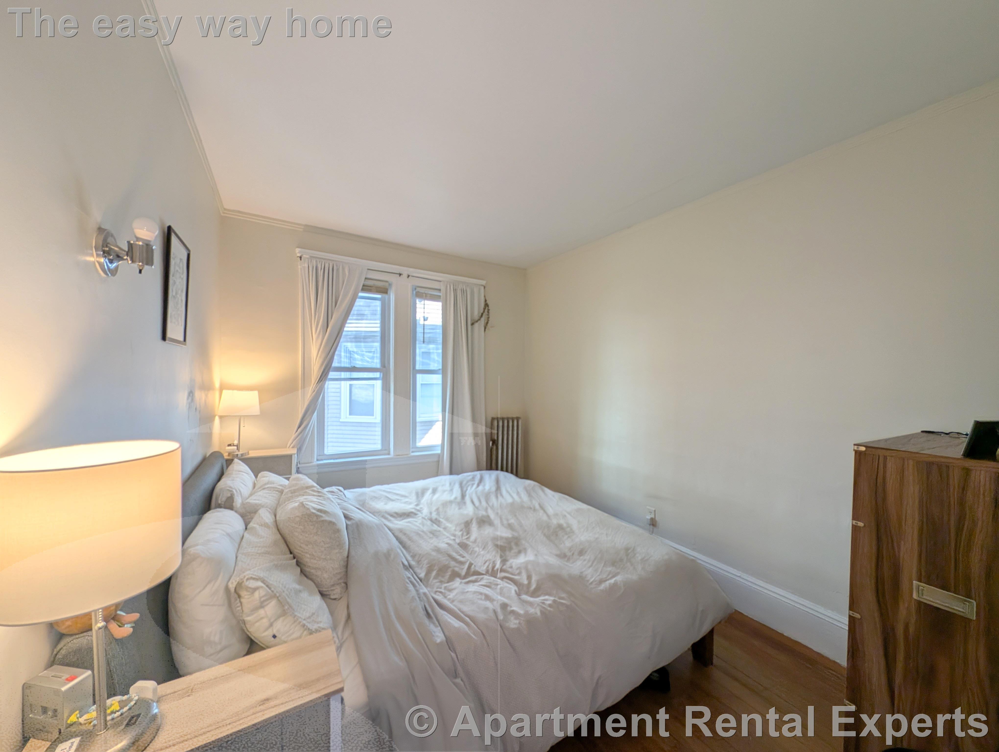2 bed, 1 bath apartment for rent at 18 Sanborn Ave Unit 2, Union Square — photo 9 of 16