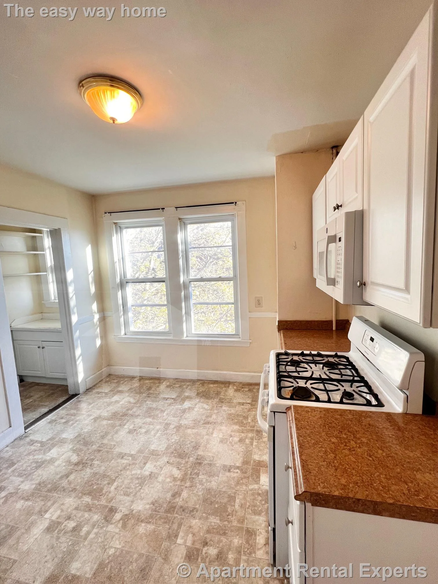 2 bed, 1 bath apartment for rent at 18 Sanborn Ave Unit 5, Union Square — photo 10 of 15