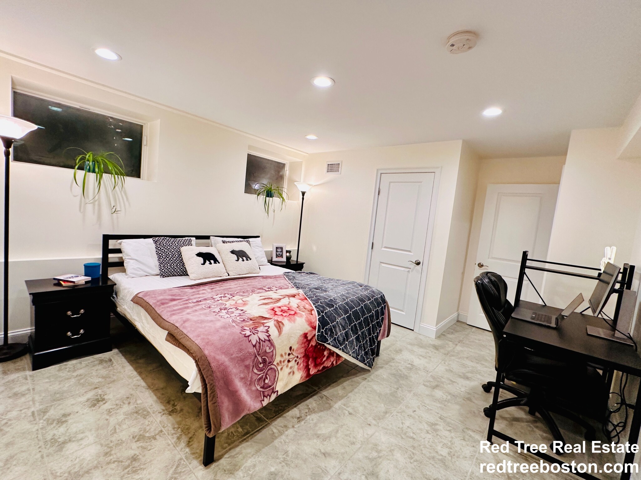 1 bed, 1 bath apartment for rent at 18 Senator Bolling Cir Unit B, Dorchester